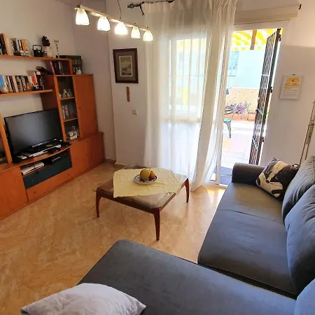 Apartment Family Friendly Patio And Poolview Torremolinos