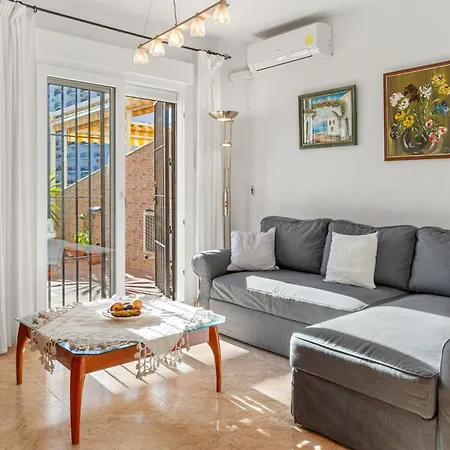 Family Friendly Patio And Poolview *